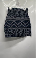Load image into Gallery viewer, Pink Victoria's Secret Womens Gray Black Printed Mini Skirt Size Medium