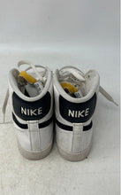 Load image into Gallery viewer, Nike Womens Blazer Mid '77 White Black Lace-Up Sneaker Shoes Size 6.5