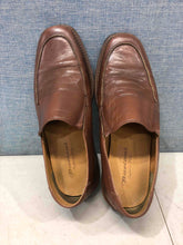 Load image into Gallery viewer, Brown Barioni Men's Shoe Styled in Italy Size 8B