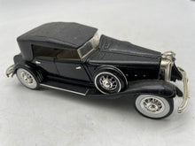 Load image into Gallery viewer, 1929 Black Diecast Packard Cord L29 Coupe Small Collectors Model Car Toy