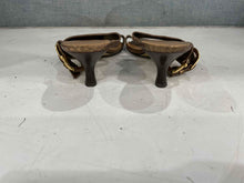 Load image into Gallery viewer, Valerie Steven Women's Gold Sandals Size 9M
