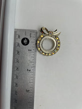 Load image into Gallery viewer, Mixed Variety Silver&Gold -Tone (5 Pcs) Pins Or Brooch 84 g