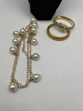Load image into Gallery viewer, Sets of (4Pcs) ( 2 Necklaces, 2 Bracelet) Jewelry, 186 .65 g