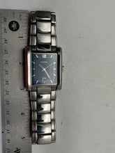 Load image into Gallery viewer, Brand's, Mixed Variety Different Colors (2 Pcs) Watches, Weight 7.98 oz