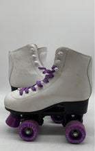 Load image into Gallery viewer, Skate Gear Womens White Purple Leather Round Toe Lace Up Roller Skates Size 5