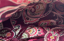 Load image into Gallery viewer, Vera Bradley Womens Piccadilly Multicolor Paisley Print Zipper Shoulder Bag
