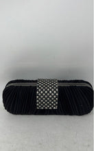 Load image into Gallery viewer, Unbranded Womens Black Silver-Tone Pleated Chain Strap Clutch Handbag
