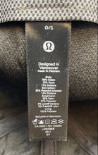 Load image into Gallery viewer, Lululemon Mens Black Adjustable Outdoor Baseball Cap One Size
