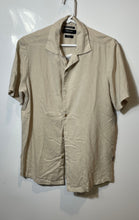 Load image into Gallery viewer, Kenneth Cole Mens Beige Short Sleeve Slim Fit Button-Up Shirt Size Small
