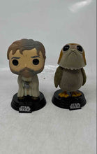Load image into Gallery viewer, Funko Pop! Star Wars Series 106 198 Luke Skywalker Porg 2 Pcs Bobblehead Figures
