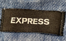 Load image into Gallery viewer, Express Womens Blue Light Wash Button Fly 5-Pocket Design Skinny Jeans Size 0R

