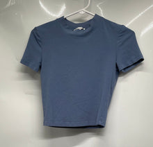 Load image into Gallery viewer, Zara Womens Blue Short Sleeve Crew Neck Regular Fit Cropped T-Shirt Size S
