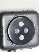 Load image into Gallery viewer, Apple Watch Serie 3 38mm Aluminum Case ( Refurbished) Unlocked Screen Damaged.
