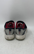 Load image into Gallery viewer, Nike Boys Air Jordan Max Aura 2 CN8095-006 Black Red Basketball Shoes Size 12C
