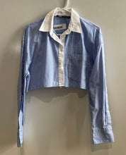 Load image into Gallery viewer, Zara Womens White Blue Striped Long Sleeve Cropped Button-Up Shirt Size XS
