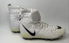 Load image into Gallery viewer, Nike Mens Force Savage Elite TD White Round Toe Lace-Up Football Cleats Size 17

