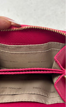 Load image into Gallery viewer, Michael Kors Womens Jet Set Travel Pink Inner Divider Mini Zip-Around Wallet
