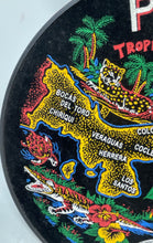 Load image into Gallery viewer, Panama Bosque Tropical Rain Forest Round Shape Decorative Collector Plate
