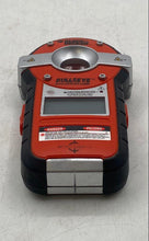Load image into Gallery viewer, Black &amp; Decker BDL190S BullsEye Auto-Leveling Laser With Stud Sensor Not Tested

