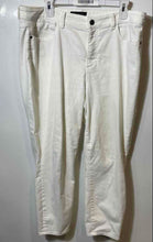 Load image into Gallery viewer, Talbots Womens White Flawless Straight Leg Jegging Cropped Jeans Pants Size 14
