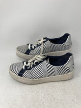 Load image into Gallery viewer, Michael Kors Mens Blue White Low Top Round Toe Lace-Up Sneaker Shoes Size 11.5M
