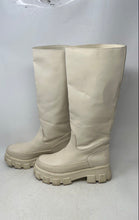 Load image into Gallery viewer, Circus By Sam Edelman Womens Dollie White Round Toe Platform Boots Size 6.5M
