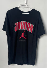 Load image into Gallery viewer, Jordan Mens Black Graphic Print Crew Neck Short Sleeve Pullover T-Shirt Size L
