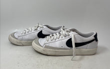 Load image into Gallery viewer, Nike Womens Blazer Low '77 White Low Top Lace-Up Sneaker Shoes Size 7
