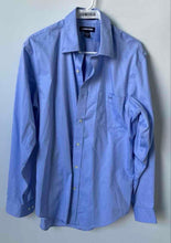 Load image into Gallery viewer, Lands' End Mens Sky Blue Collared Long Sleeve Dress Shirt Size Medium

