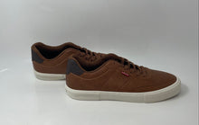 Load image into Gallery viewer, Levi's Mens Munro Brown Round Toe Low Top Lace-Up Sneakers Shoes Size 11
