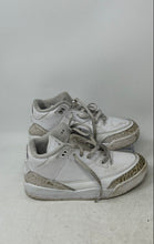 Load image into Gallery viewer, Nike Boys Air Jordan 3 DM0966-111 White Lace-Up Sneakers Shoes Size 3Y
