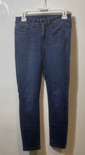 Load image into Gallery viewer, Bebe Womens Blue Denim Medium Wash Stretch Pockets Skinny Jeans Size 28
