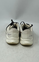 Load image into Gallery viewer, Nike Womens Quest 4 Premium DA8723-001 White Black Running Shoes Size 8.5
