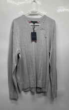 Load image into Gallery viewer, Tommy Hilfiger Mens Gray Heather Long Sleeve Pullover Sweater Size XXL With Tag
