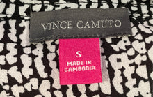 Load image into Gallery viewer, Vince Camuto Womens Black White Printed Cap Sleeve Notch Neck Blouse Top Size S
