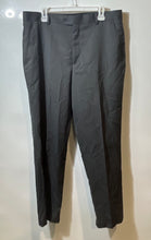 Load image into Gallery viewer, Stafford Tailored Culture Mens Gray 2-Piece Suit Size Blazer 42L Pants 36x32
