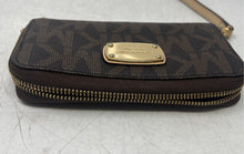Load image into Gallery viewer, Michael Kors Womens Jet Set Brown Signature Inner Divider Zip-Around Wallet
