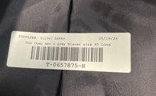 Load image into Gallery viewer, Uno Uomo Mens Gray Long Sleeve Pockets Two-Button Blazer Size 40
