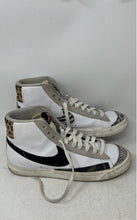 Load image into Gallery viewer, Nike Mens Blazer Mid DZ4840-100 White Black Lace-Up Sneaker Shoes Size 10
