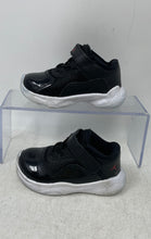 Load image into Gallery viewer, Nike Kids Jordan 11 CMFT Low CZ0906-005 Black Lace-Up Sneaker Shoes Size 6C
