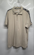 Load image into Gallery viewer, DKNY Mens Beige Spread Collar Stretch Short Sleeve Polo Shirt Size Large
