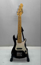 Load image into Gallery viewer, Rockwood Black White 6-String Maple Neck Right Handed Electric Guitar Not Tested
