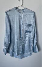 Load image into Gallery viewer, Zara Womens Baby Blue Long Sleeve Band Collar Button-Up Shirt Size XS
