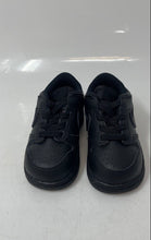 Load image into Gallery viewer, Nike Boys Black Dunk Low Leather Lace-Up Low Top Sneakers Shoes Size 5C
