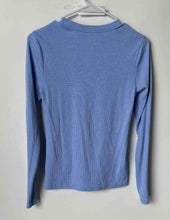 Load image into Gallery viewer, Old Navy Womens Light Blue Long Sleeve Crew Neck Pullover T-Shirt Size Small

