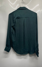 Load image into Gallery viewer, H&amp;M Womens Green Collared Long Sleeve Button-Up Shirt Size 4
