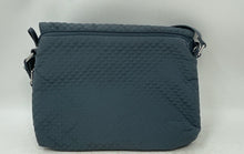 Load image into Gallery viewer, Vera Bradley Womens Gray Quilted Inner Pocket Adjustable Strap Crossbody Handbag
