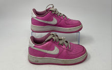 Load image into Gallery viewer, Nike Girls Air Force 1 FV5948-600 Pink Low Top Lace-Up Sneaker Shoes Size 1Y

