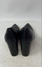 Load image into Gallery viewer, Vince Camuto Womens Ableen Black Block Heel Pump Heels Size 10M
