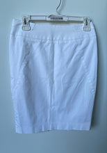 Load image into Gallery viewer, Bebe Womens White Back Zip Slit Knee-Length Straight &amp; Pencil Skirt Size 6

